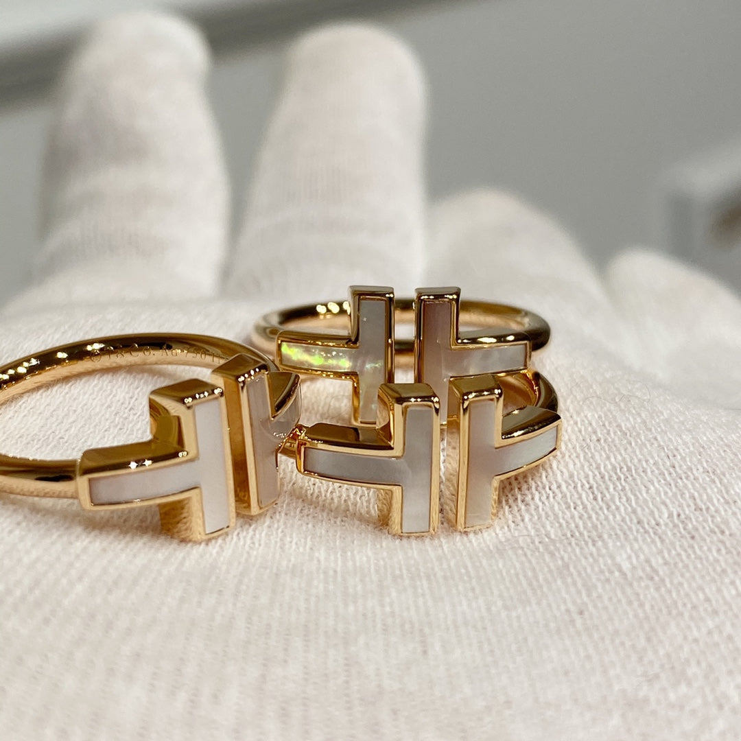 [Rose Tomorrow] WIRE MOP RING PINK GOLD