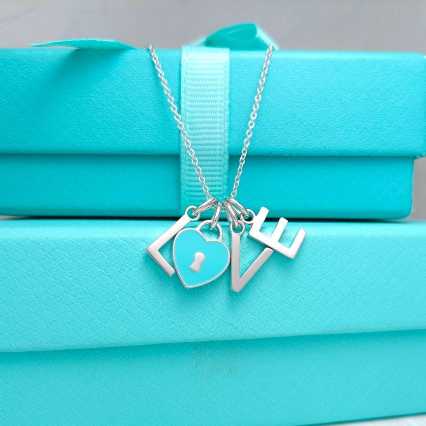 [Rose Tomorrow]LOVE TEXT PEDANT NECKLACE