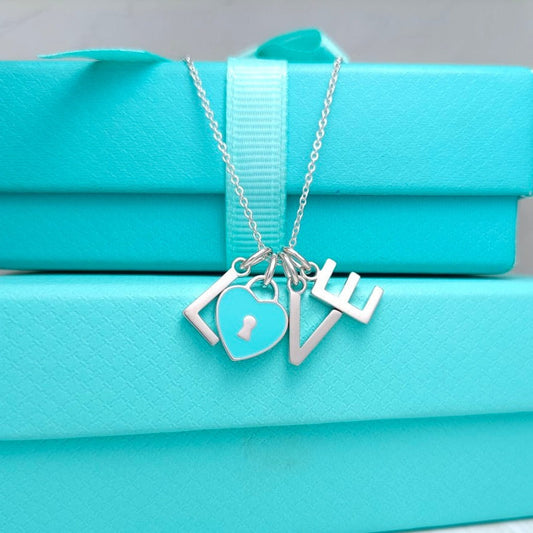 [Rose Tomorrow]LOVE TEXT PEDANT NECKLACE