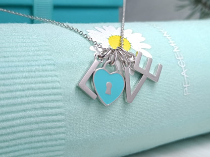 [Rose Tomorrow]LOVE TEXT PEDANT NECKLACE