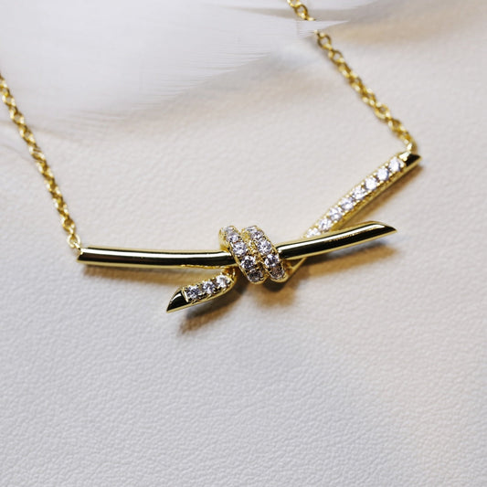 [Rose Tomorrow]KNOT NECKLACE GOLD DIAMONDS