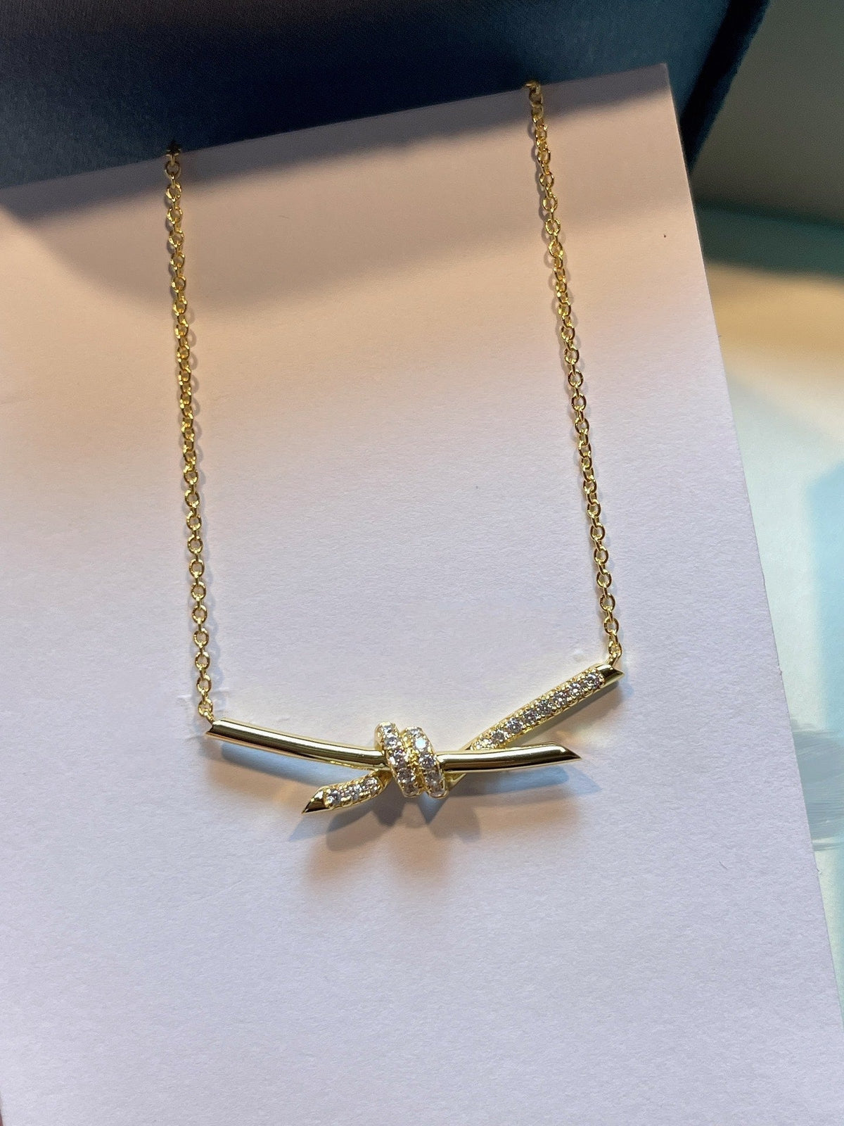 [Rose Tomorrow]KNOT NECKLACE GOLD DIAMONDS