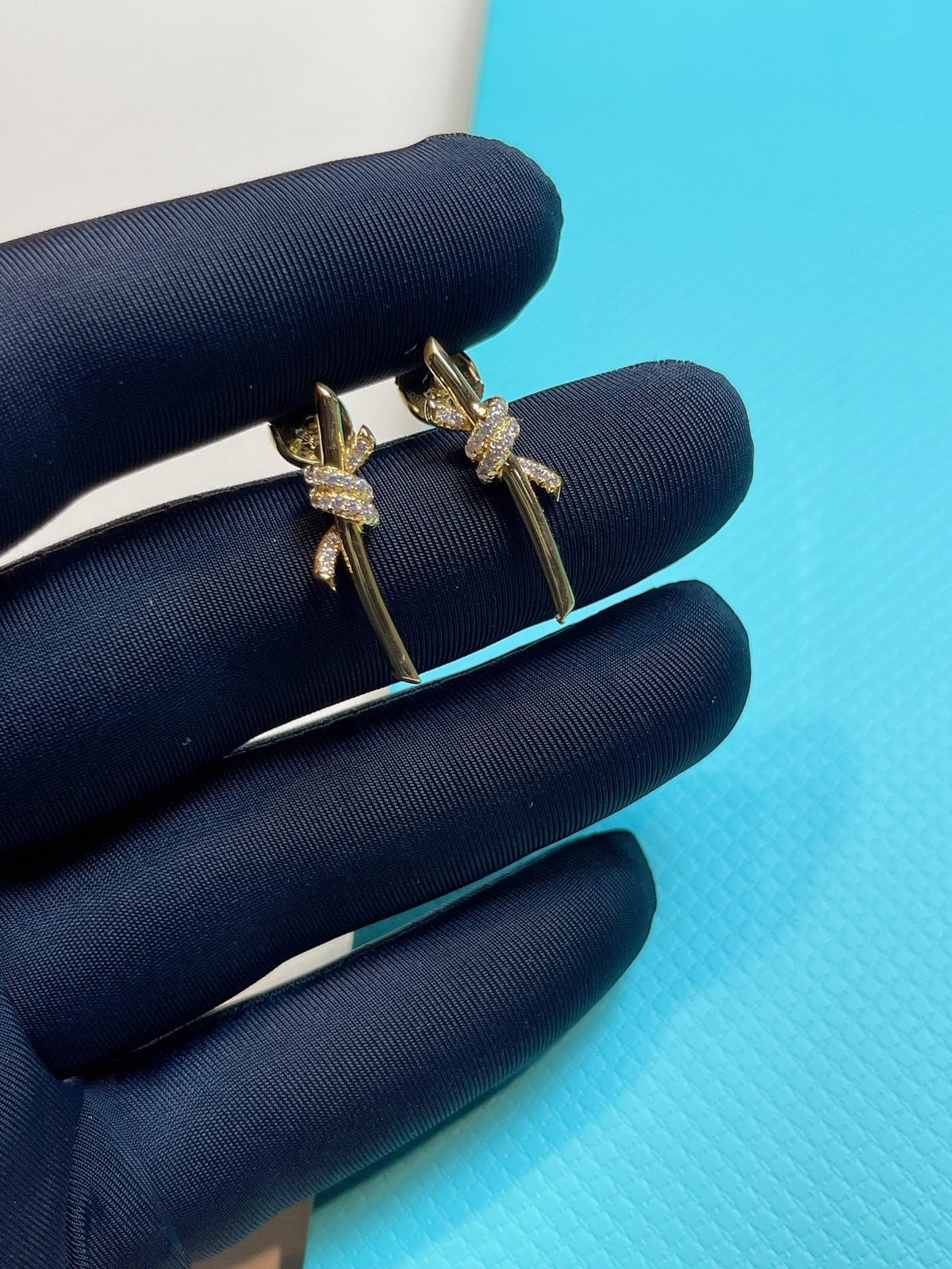 [Rose Tomorrow]KNOT EARRINGS GOLD DIAMOND