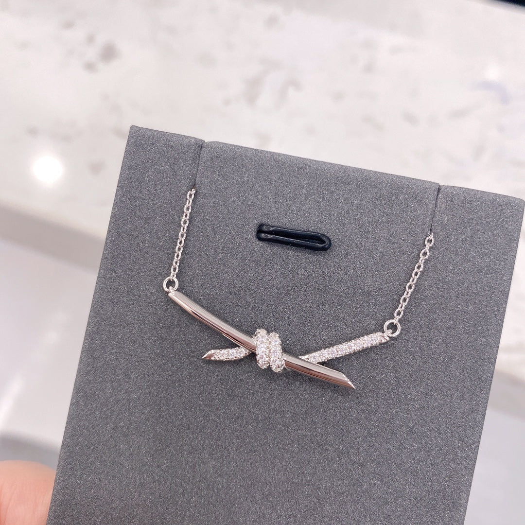[Rose Tomorrow]KNOT NECKLACE DIAMONDS