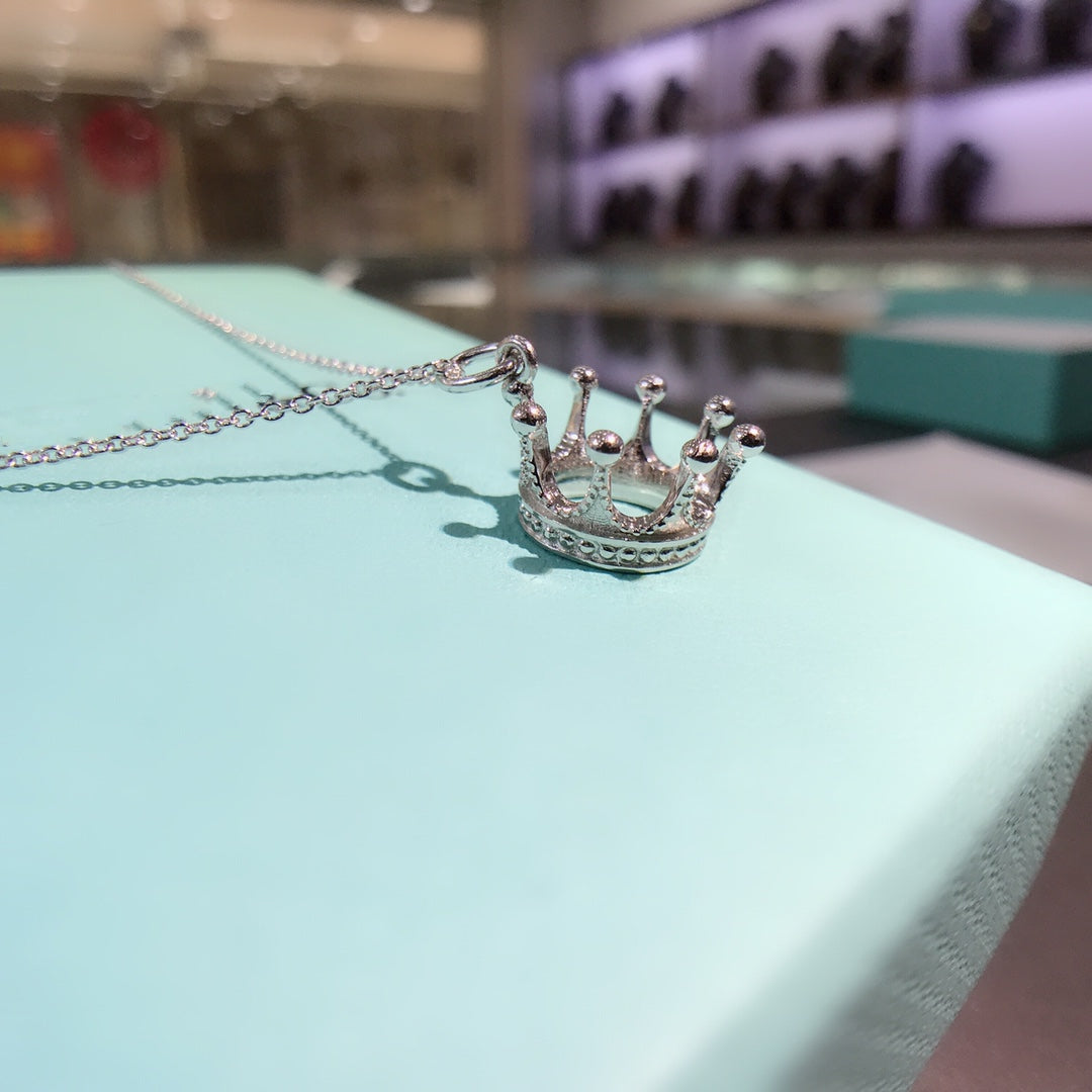 [Rose Tomorrow]CROWN PEDANT NECKLACE