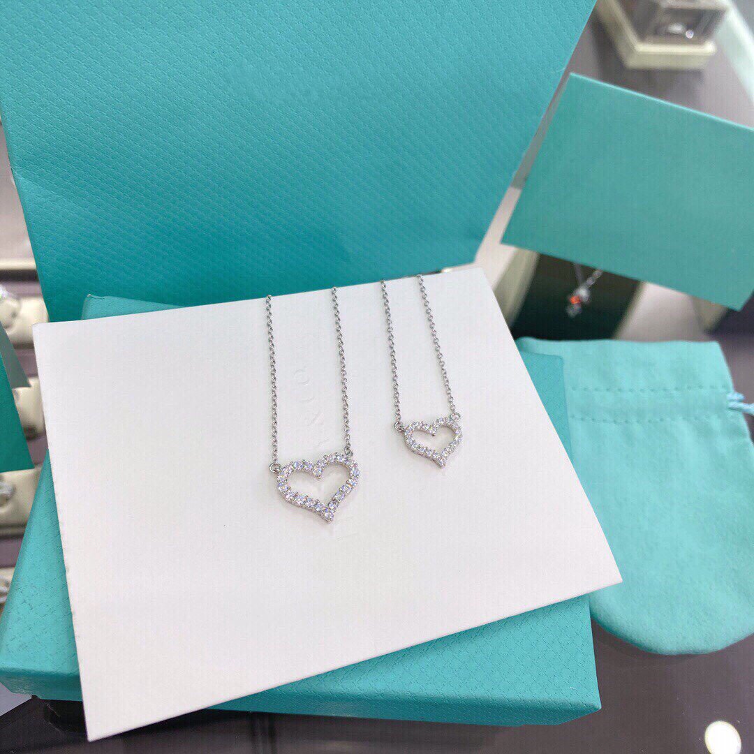 [Rose Tomorrow]HEART-SHAPED DIAMOND NECKLACE
