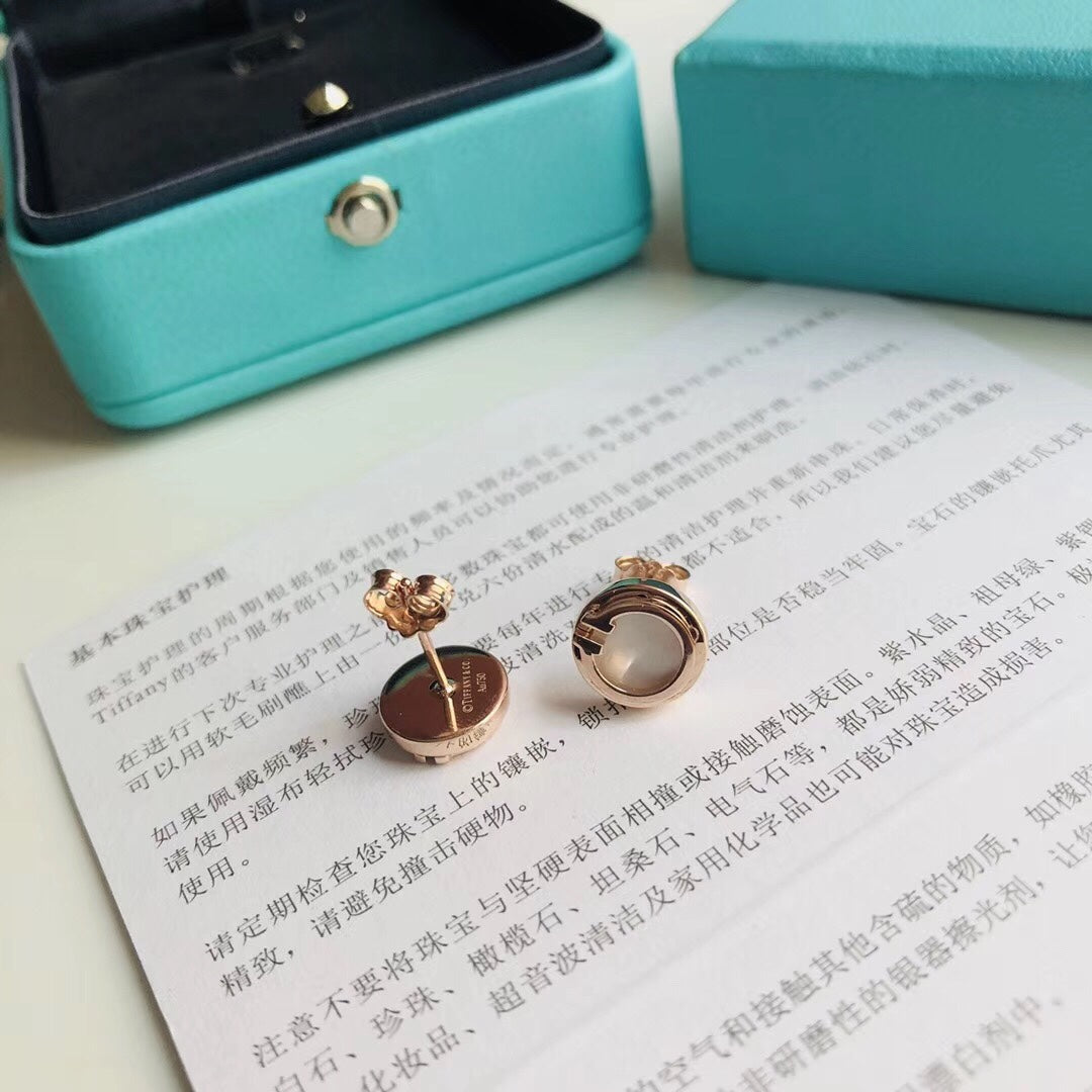 [Rose Tomorrow]PEARL CIRCLE EARRINGS MOTHER
