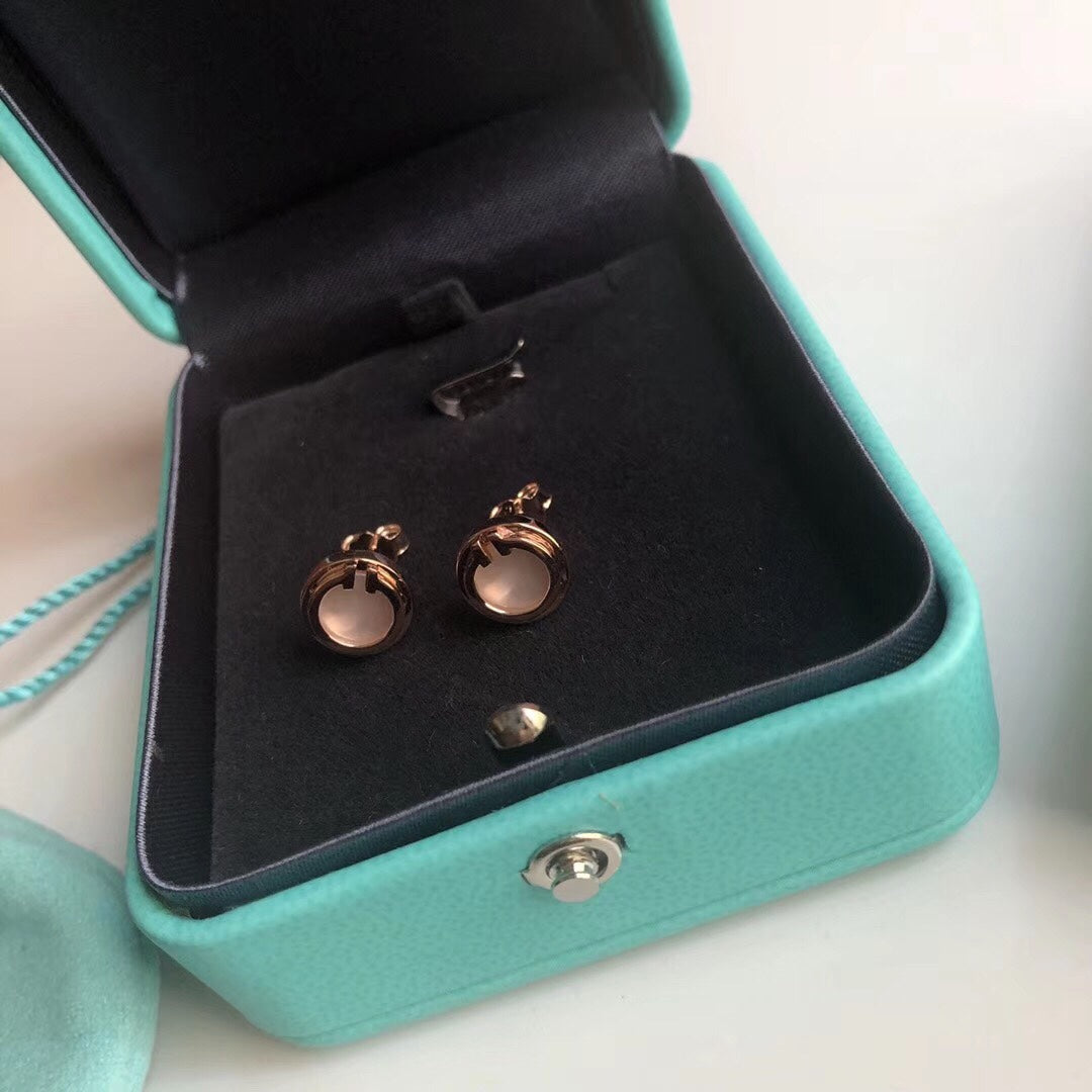 [Rose Tomorrow]PEARL CIRCLE EARRINGS MOTHER
