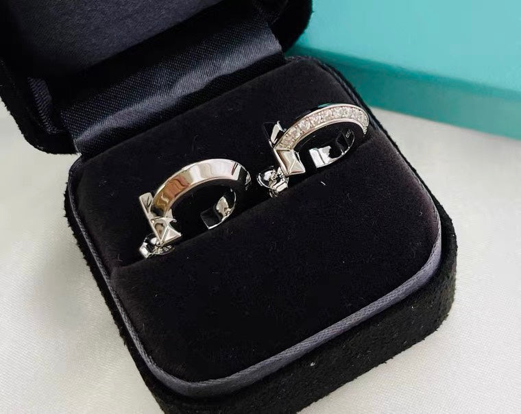 [Rose Tomorrow]HOOP EARRINGS IN ROSE GOLD WITH DIAMONDS