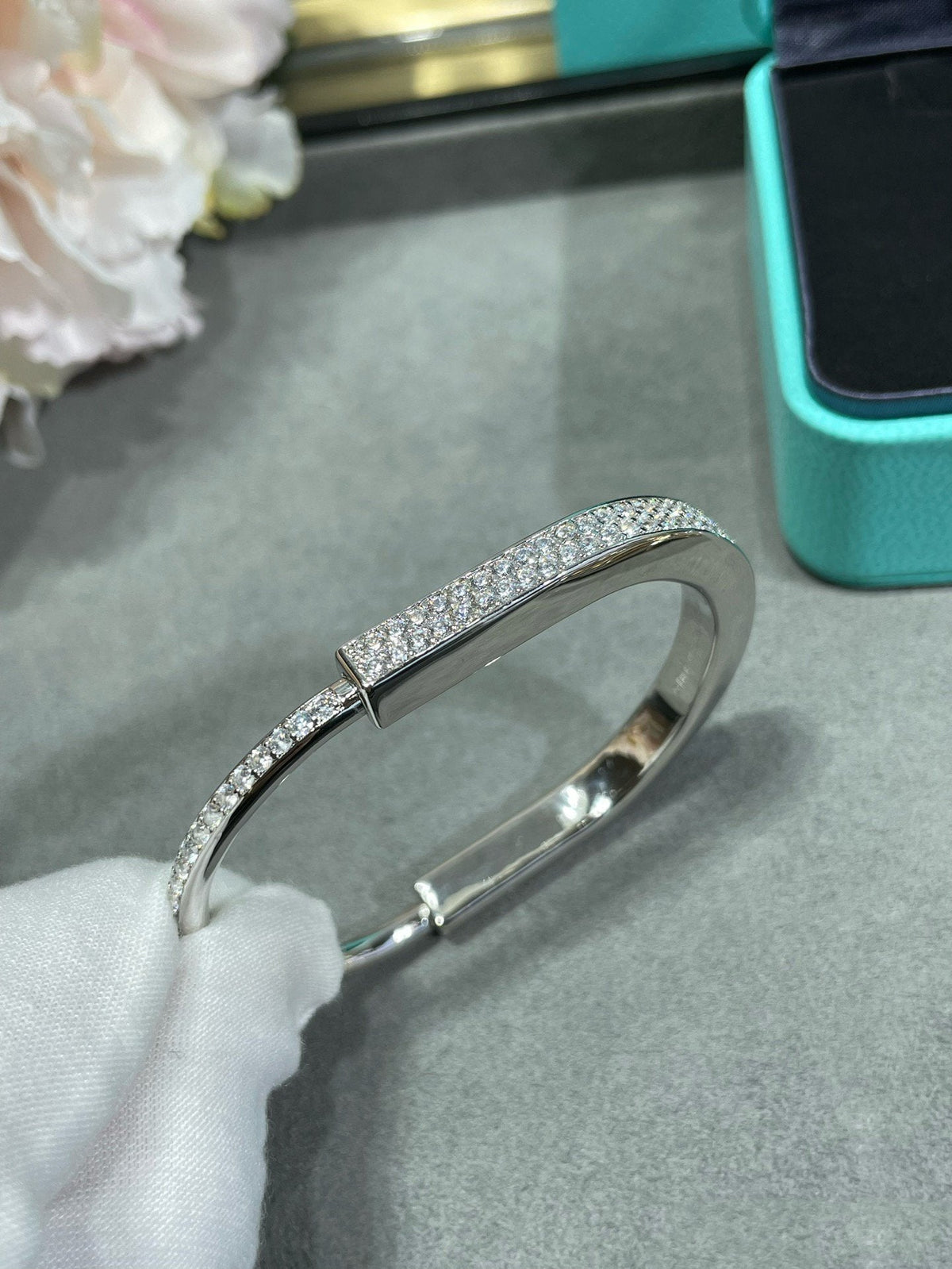 [Rose Tomorrow]LOCK BRACELET DIAMOND PAVED