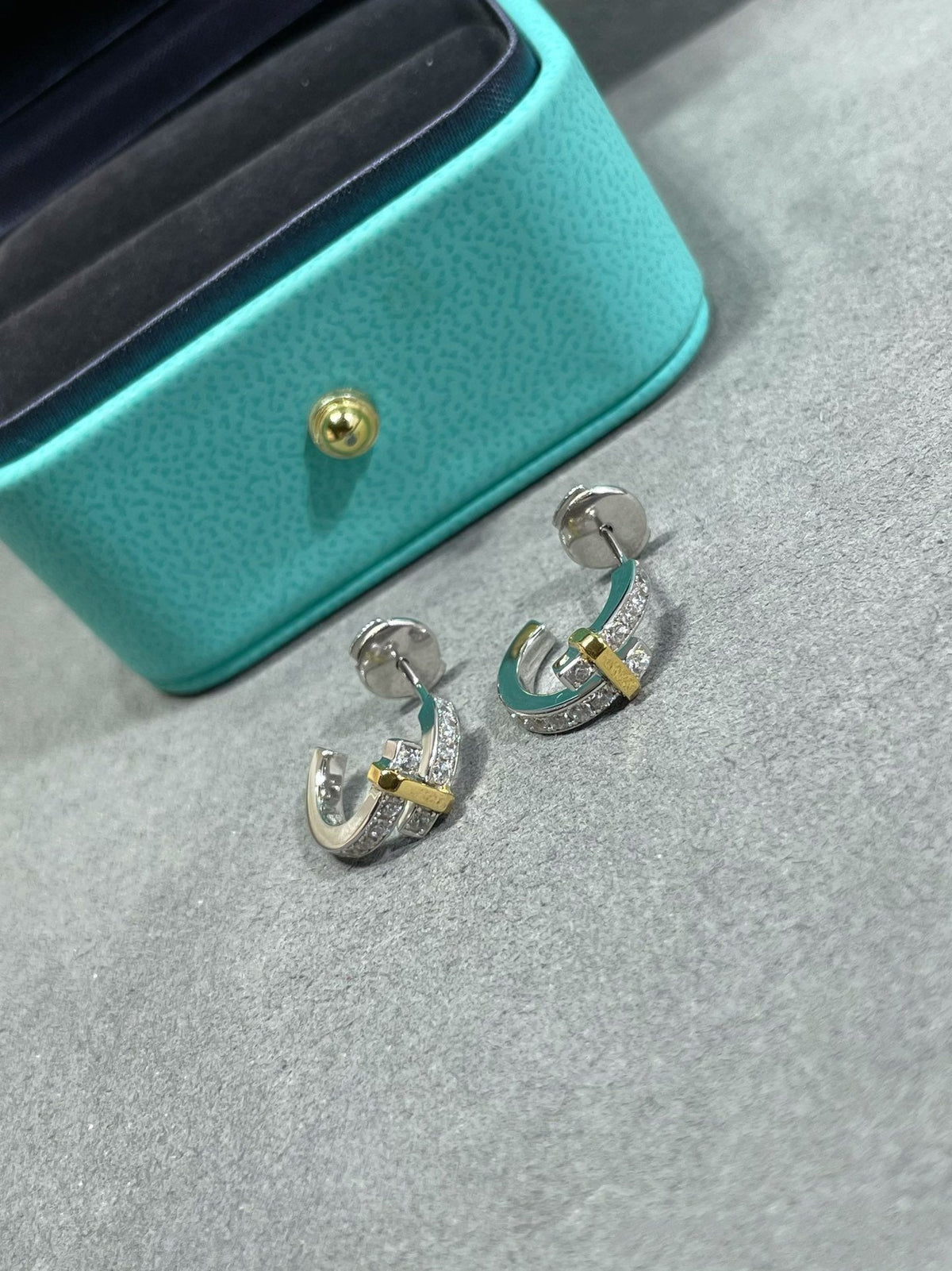 [Rose Tomorrow]EDGE DIAMOND PINK GOLD EARRINGS
