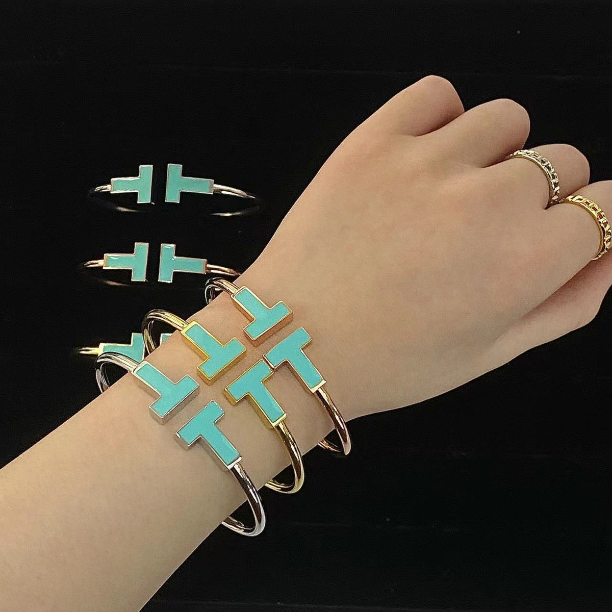 [Rose Tomorrow]T WIDE TURQUOISE OPEN BRACELET