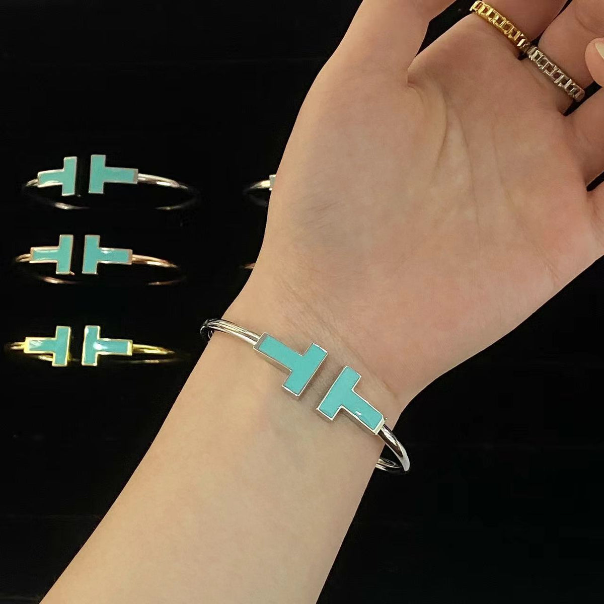 [Rose Tomorrow]T WIDE TURQUOISE OPEN BRACELET