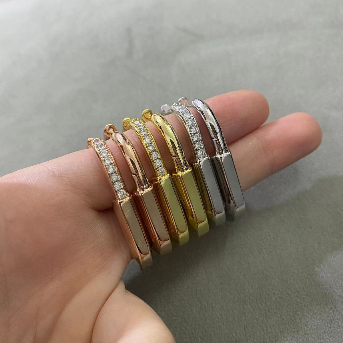 [Rose Tomorrow]LOCK MEDIUM DIAMNOND EARRINGS