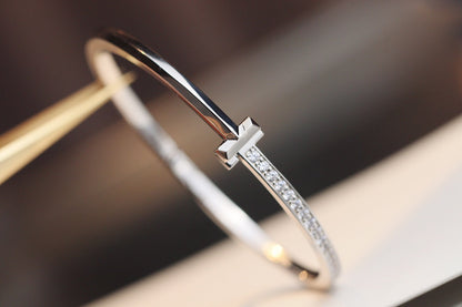 [Rose Tomorrow]NARROW T1 HINGED BANGLE DIAMOND SILVER