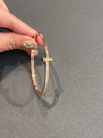 [Rose Tomorrow]NARROW T1 HINGED BANGLE DIAMOND PINK GOLD