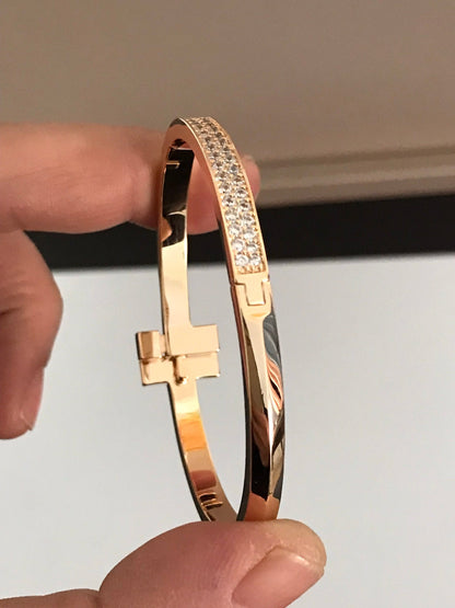 [Rose Tomorrow]T1 WIDE DIAMOND HINGED BANGLE PINK GOLD