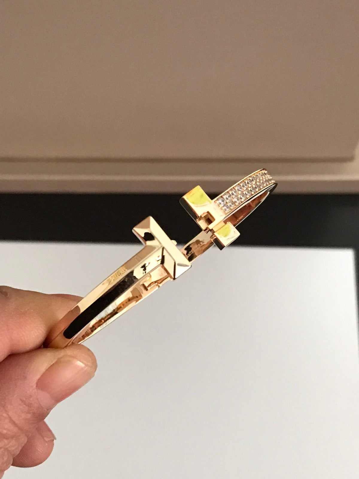 [Rose Tomorrow]T1 WIDE DIAMOND HINGED BANGLE PINK GOLD