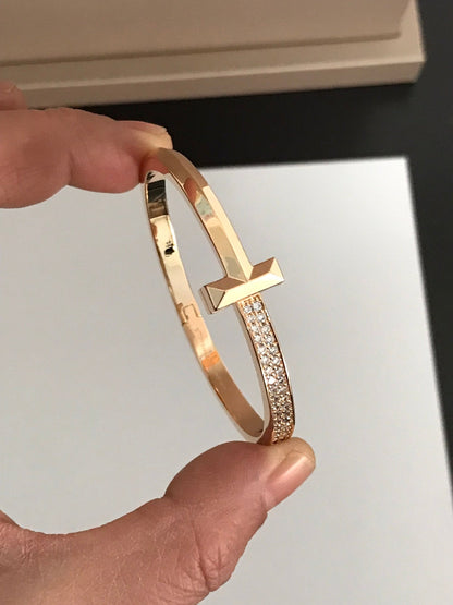 [Rose Tomorrow]T1 WIDE DIAMOND HINGED BANGLE PINK GOLD