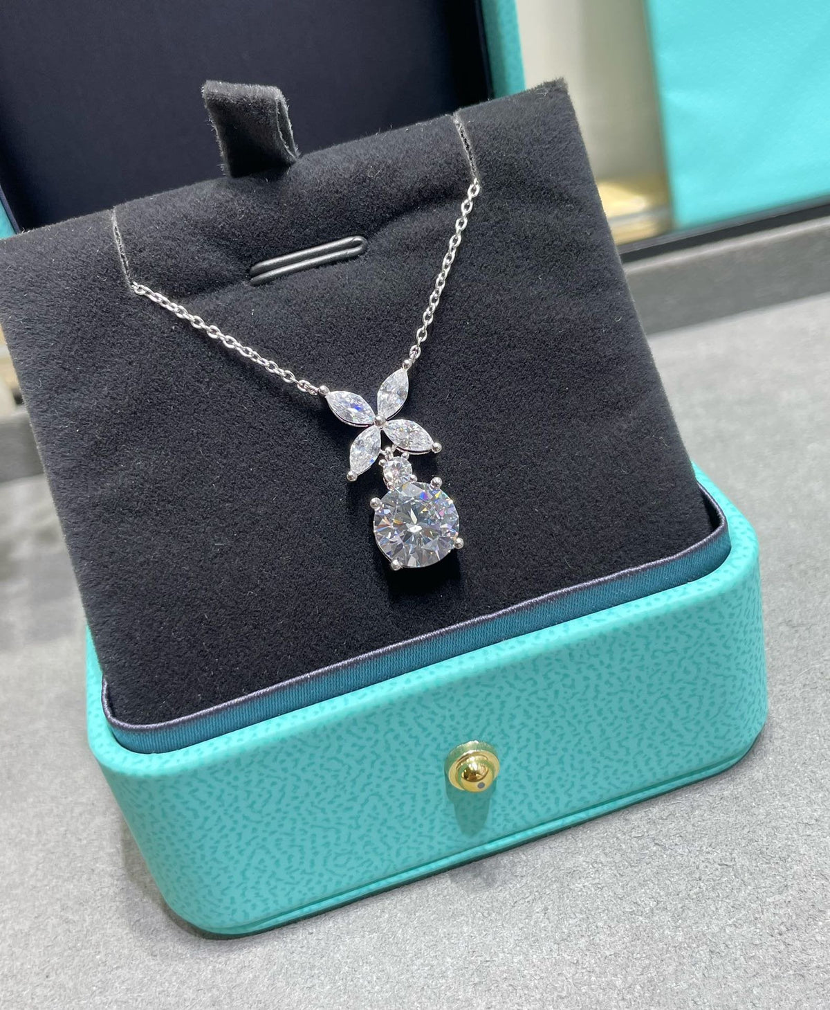 [Rose Tomorrow]VICTORIA PENDANT SILVER DIAMOND NECKLACE