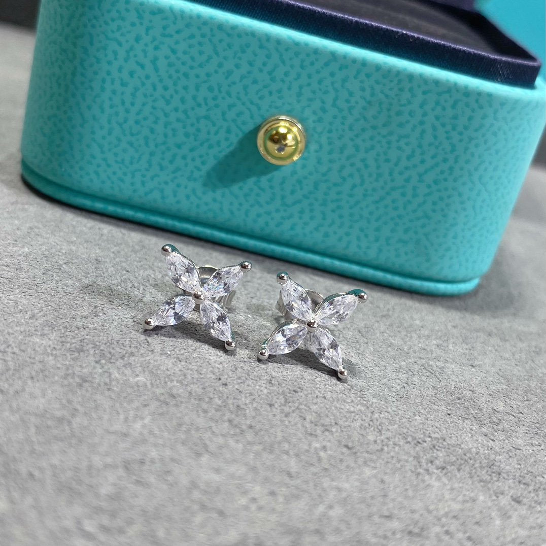 [Rose Tomorrow]VICTORIA SILVER DIAMOND STUD MINI EARRINGS