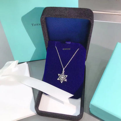 [Rose Tomorrow]STERLING SILVER SNOWFLAKE PENDANT NECKLACE