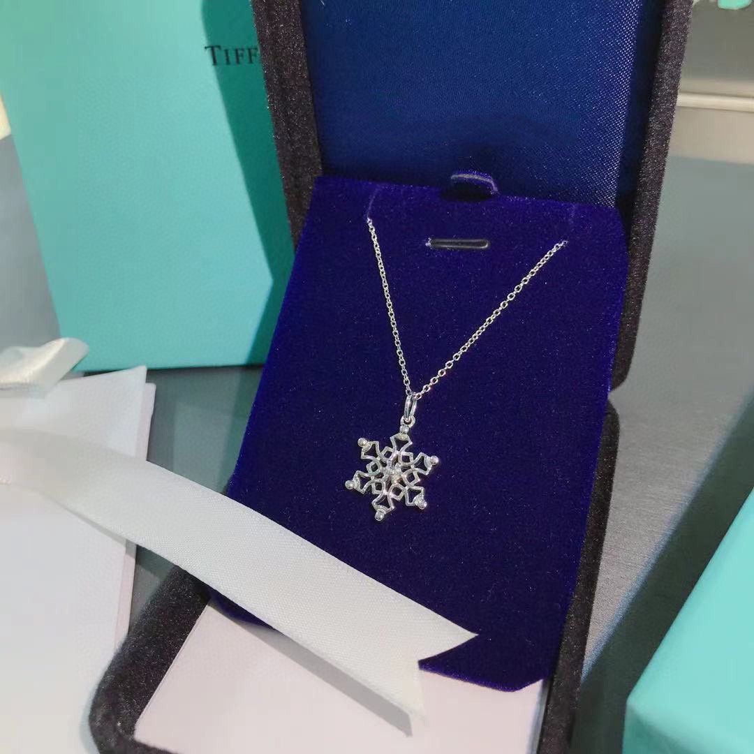 [Rose Tomorrow]STERLING SILVER SNOWFLAKE PENDANT NECKLACE