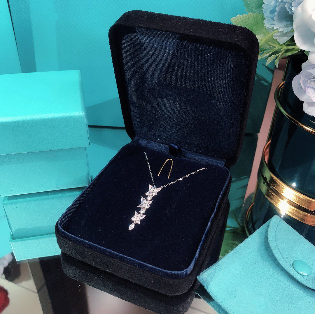 [Rose Tomorrow]MIXED CLUSTER DIAMOND DROP PENDANT