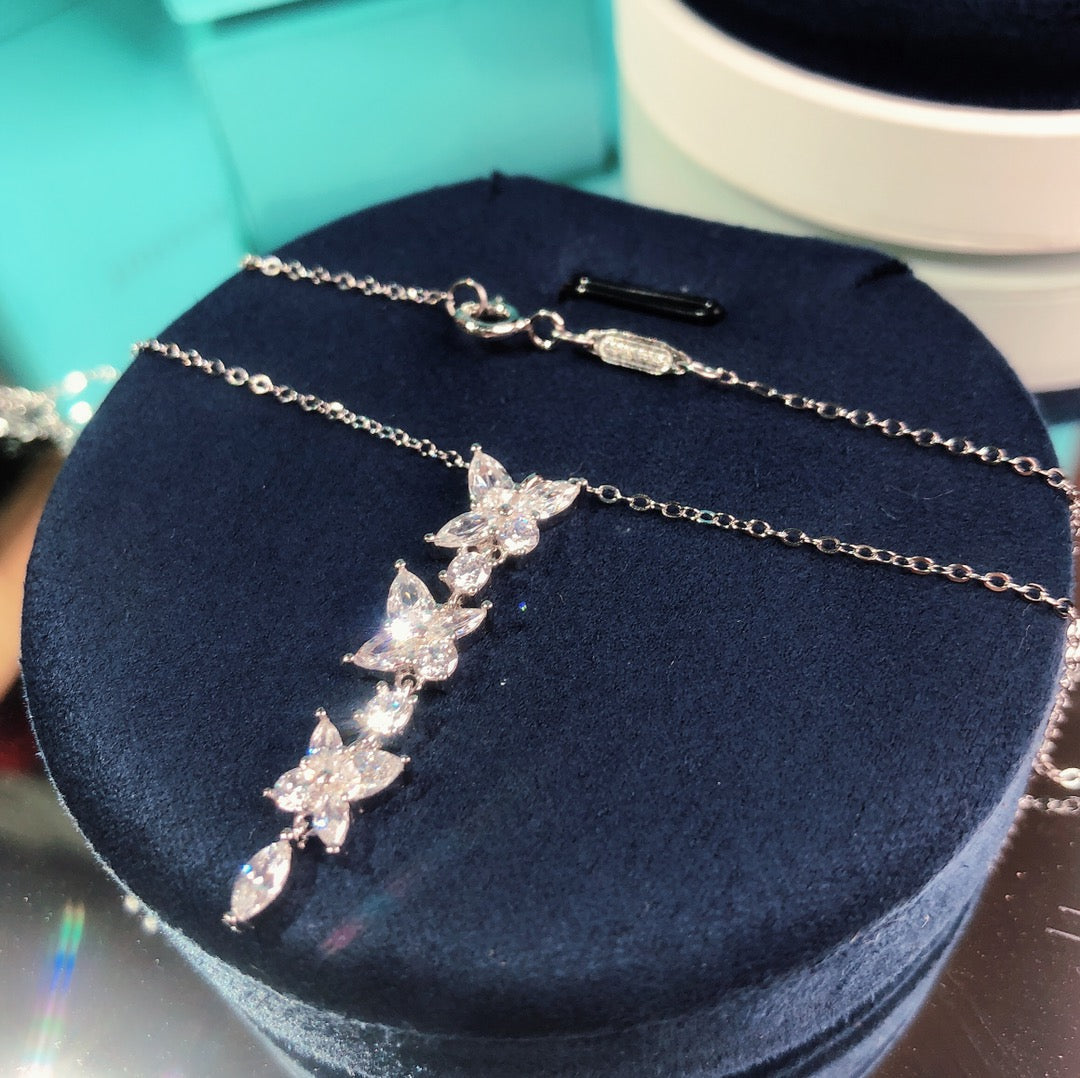[Rose Tomorrow]MIXED CLUSTER DIAMOND DROP PENDANT