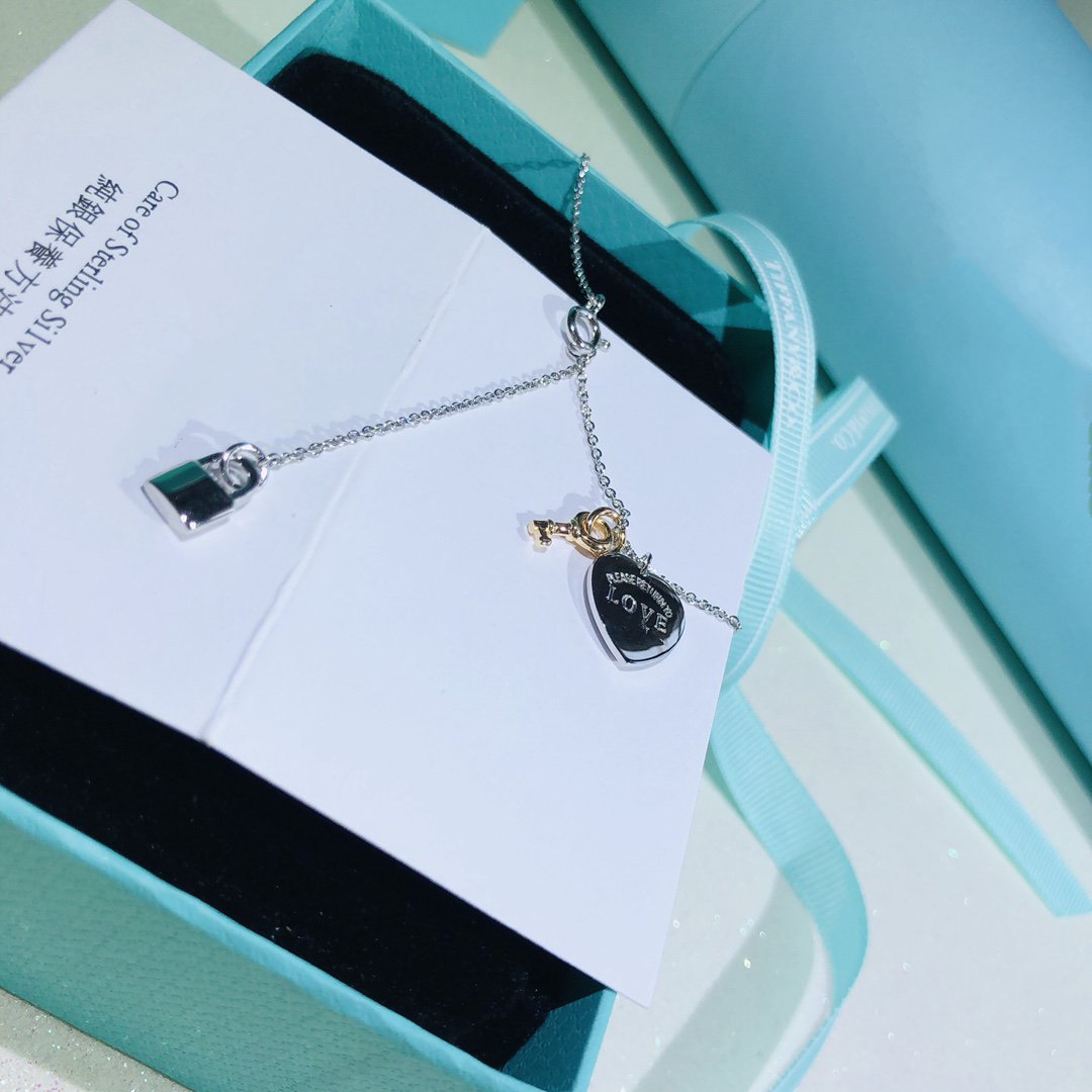 [Rose Tomorrow]LOVE HEART TAG KEY NECKLACE