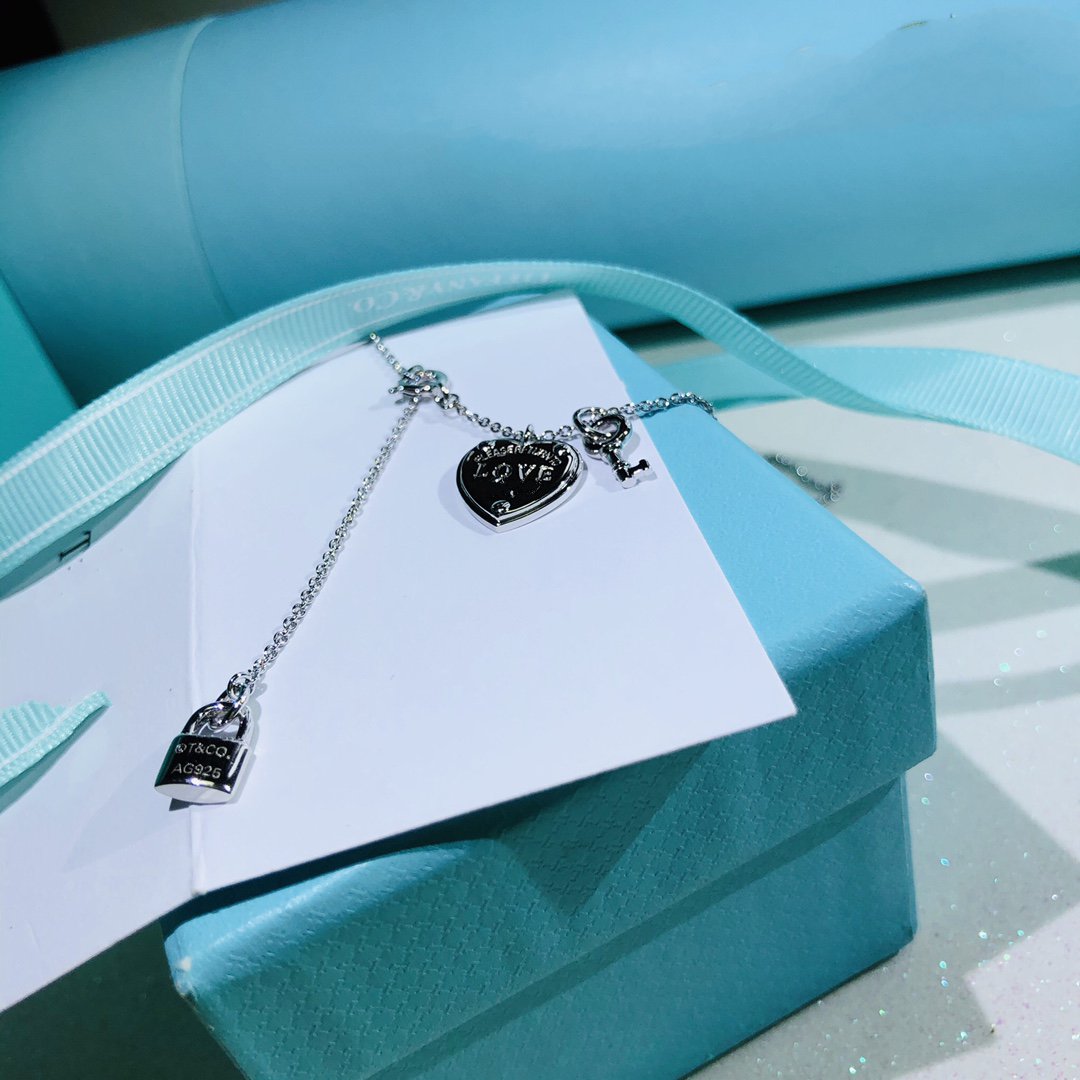 [Rose Tomorrow]LOVE HEART TAG KEY NECKLACE