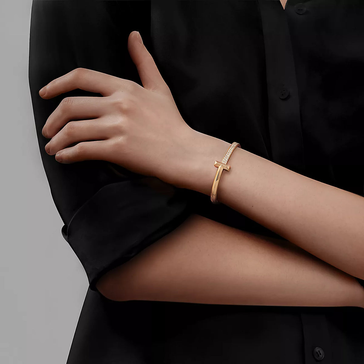 [Rose Tomorrow]T1 WIDE DIAMOND HINGED BANGLE PINK GOLD