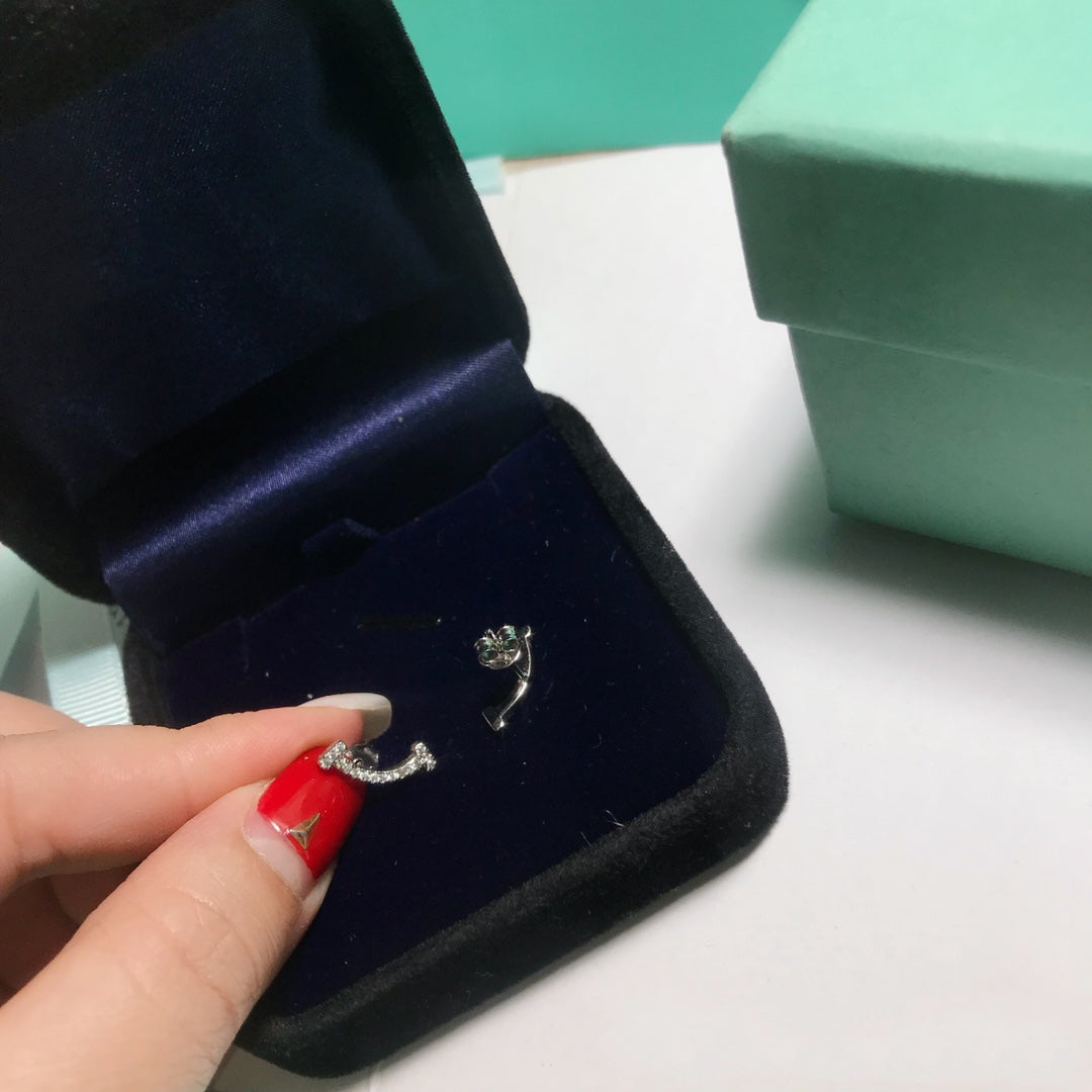 [Rose Tomorrow]SMILE DIAMOND EARRINGS